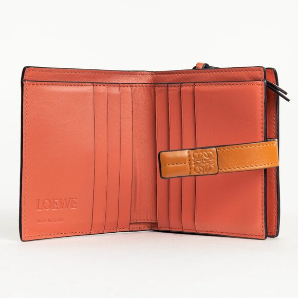 Loewe Light Oat & Honey Leather Compact Bifold Wallet - Picture 7 of 11